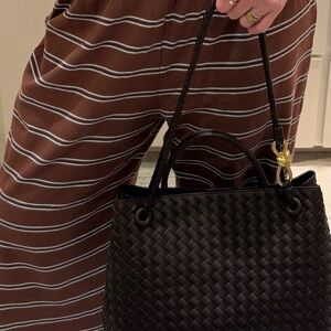 Bottega inspo medium andiamo bag brown